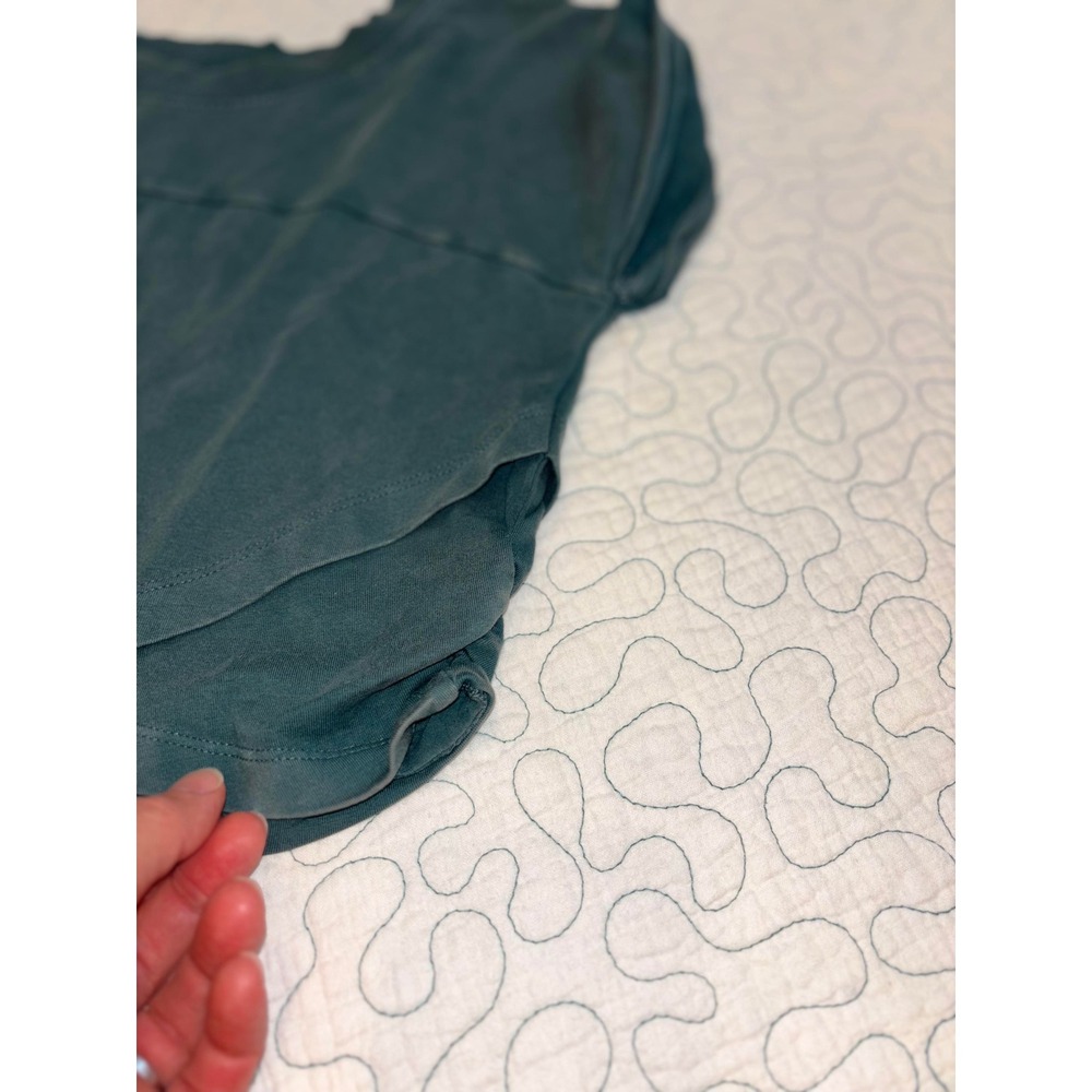 Free People Movement Hot Shot Teal Green Crossover Shirt XS NWOT - Picture 2 of 6